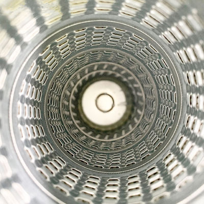 Elemento di filtro dell'olio dell'escavatore 17533660 Realizzato in fibre di vetro Componenti del nucleo Peso KG 2